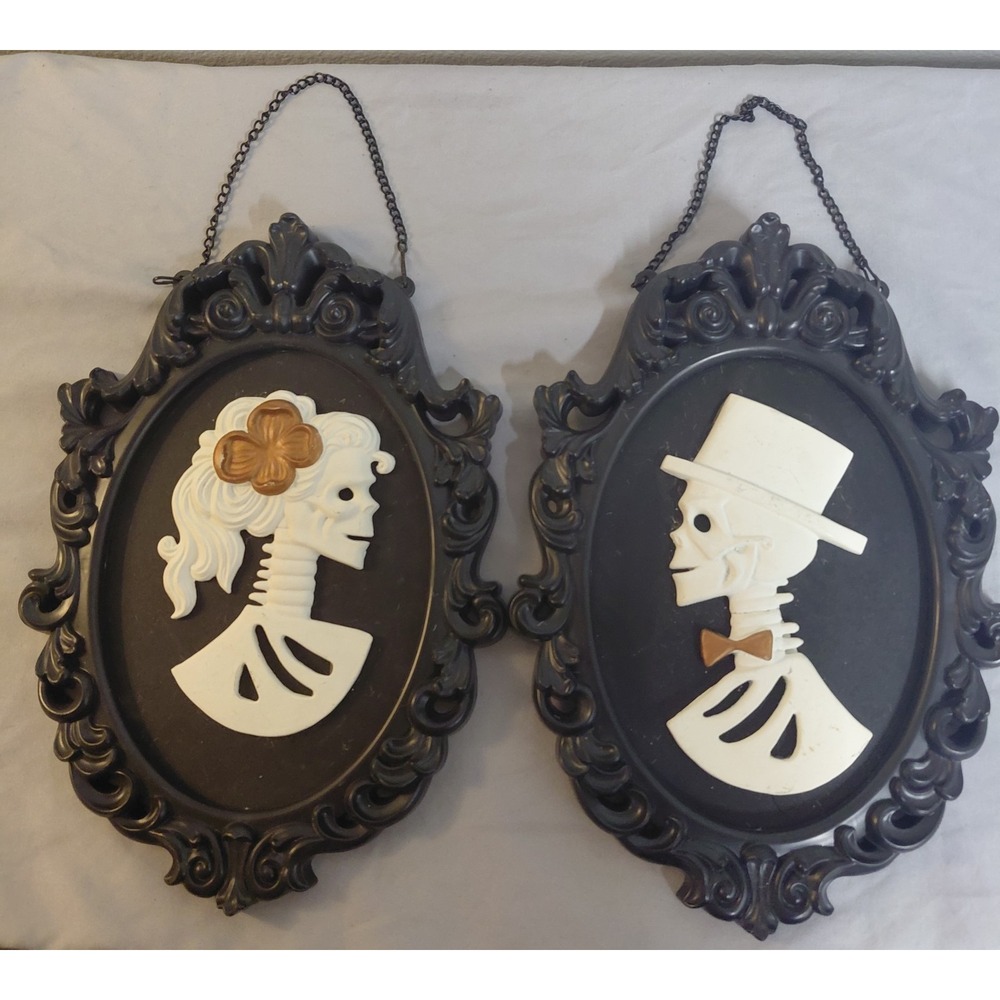 Vintage Style Skeleton Bride Groom Cameo Wall Plaques Gothic Halloween Set of 2